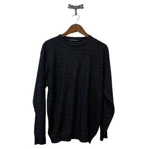 Northern Isles Navy Blue and Green Print Lightweight Sweater Men's Size Medium